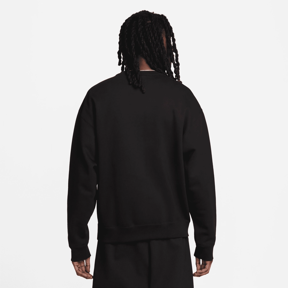 1F1F1F_Nike-Solo-Swoosh-Fleece-Crewneck_BLACK_DX1361-010_img2