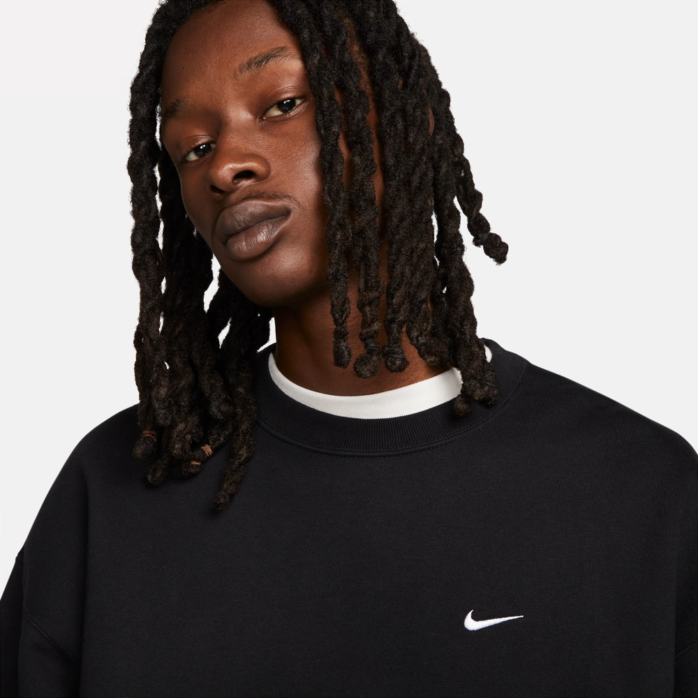 1F1F1F_Nike-Solo-Swoosh-Fleece-Crewneck_BLACK_DX1361-010_img3