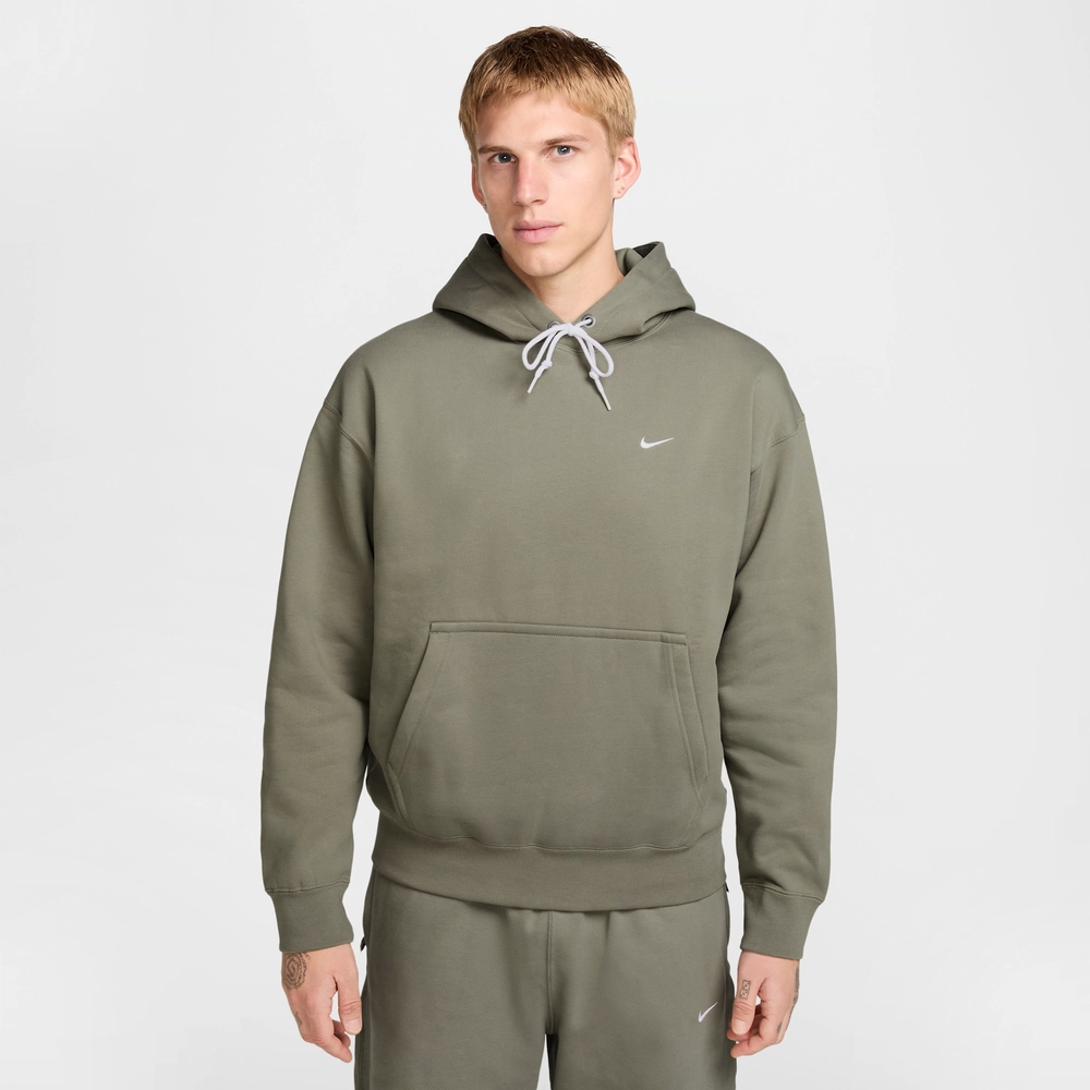 1F1F1F_Nike-Solo-Swoosh-Fleece-Hoodie_LIGHT-ARMY_DX1355-320_img1