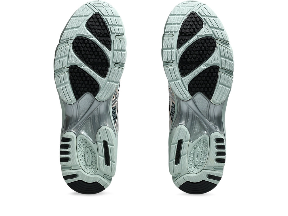 A2B9AE_ASICS-Gel-DS-Trainer-14_LICHEN-ROCK-PURE-SILVER_1203A607-300_img5