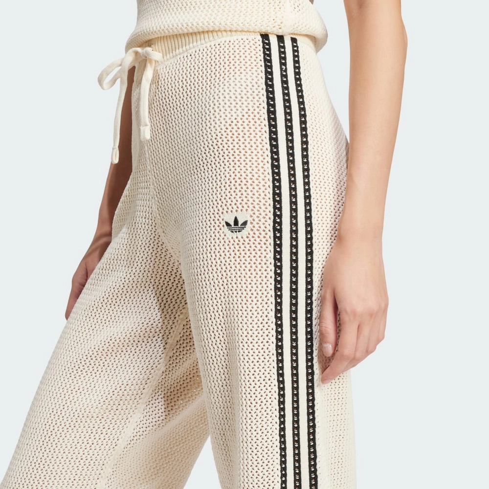 e2d7cb_adidas-Crochet-Track-Pants_WONDER-WHITE_JD1080_img5