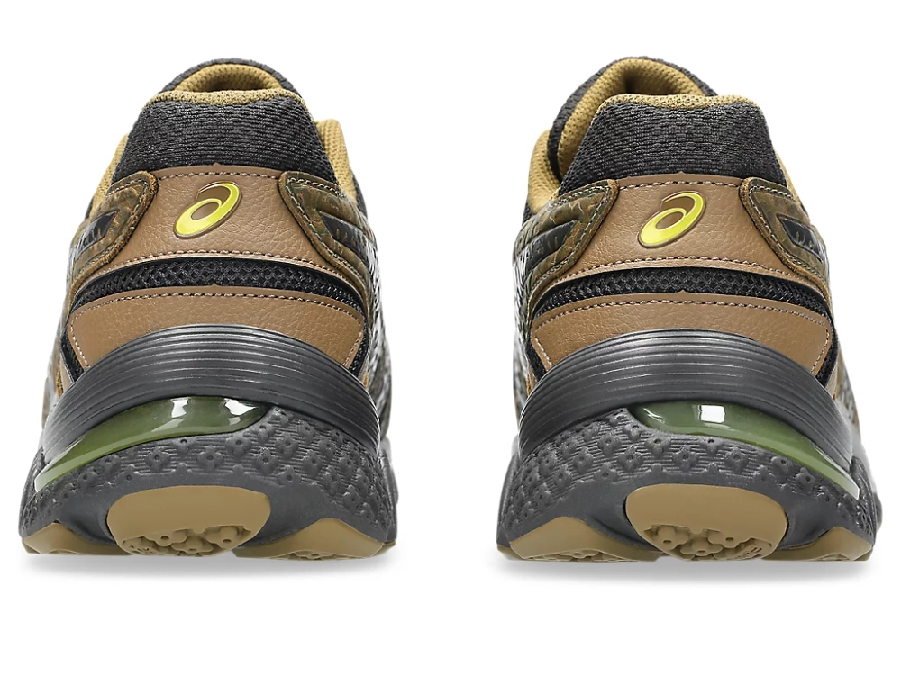 966E48_Kiko-Kostadinov-x-ASICS-Gel-Kiril-3_TAN-BLACK_1203A644-200_img3