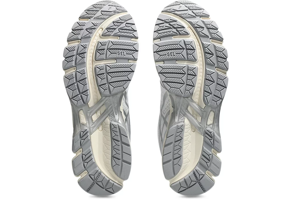 CDCDCF_ASICS-Gel-Kayano-20_WHITE-PURE-SILVER_1203A388-100_img5