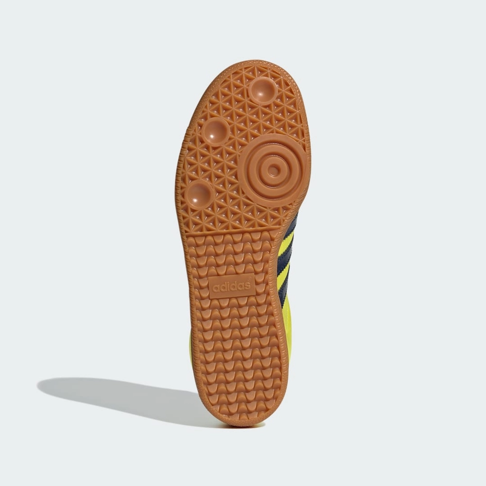 EBEC7B_adidas-Samba-OG-WMNS_SHOCK-YELLOW-NIGHT-INDIGO_JI2594_img1