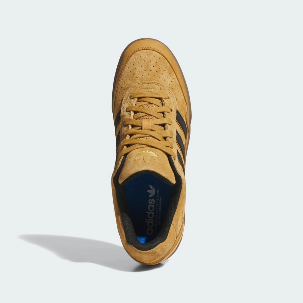 CFA357_Adidas-Tyshawn-II_MESA_JI0851_img1