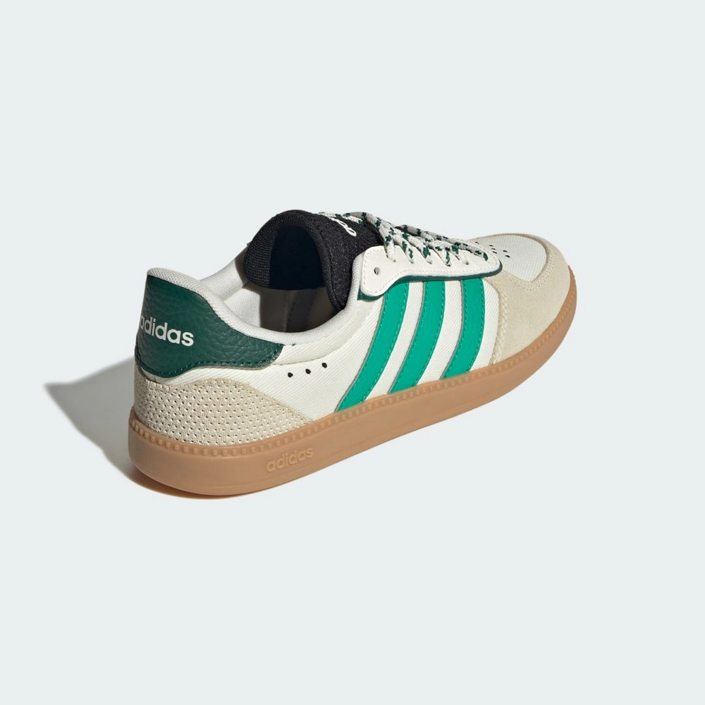 C7C6B8_adidas-Breaknet-Sleek_OFF-WHITE-COURT-GREEN_JS2858_img3