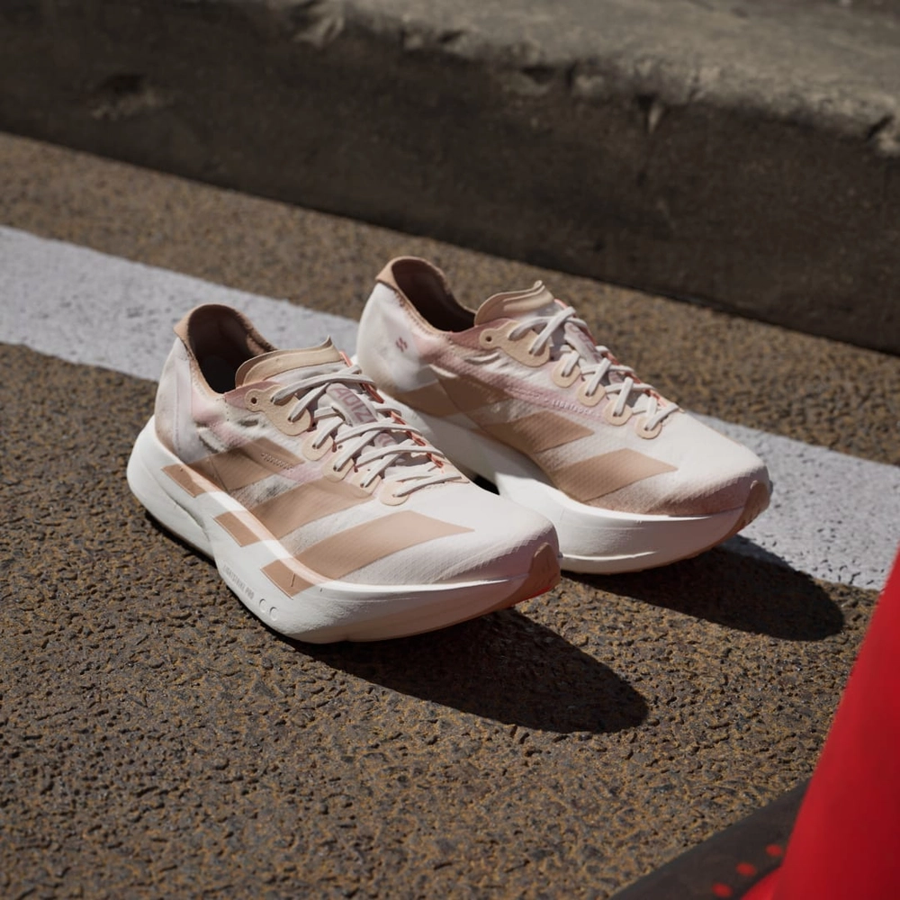 B29680_adidas-Adizero-Adios-Pro-4_WARM-SANDSTONE_JR6359_img2