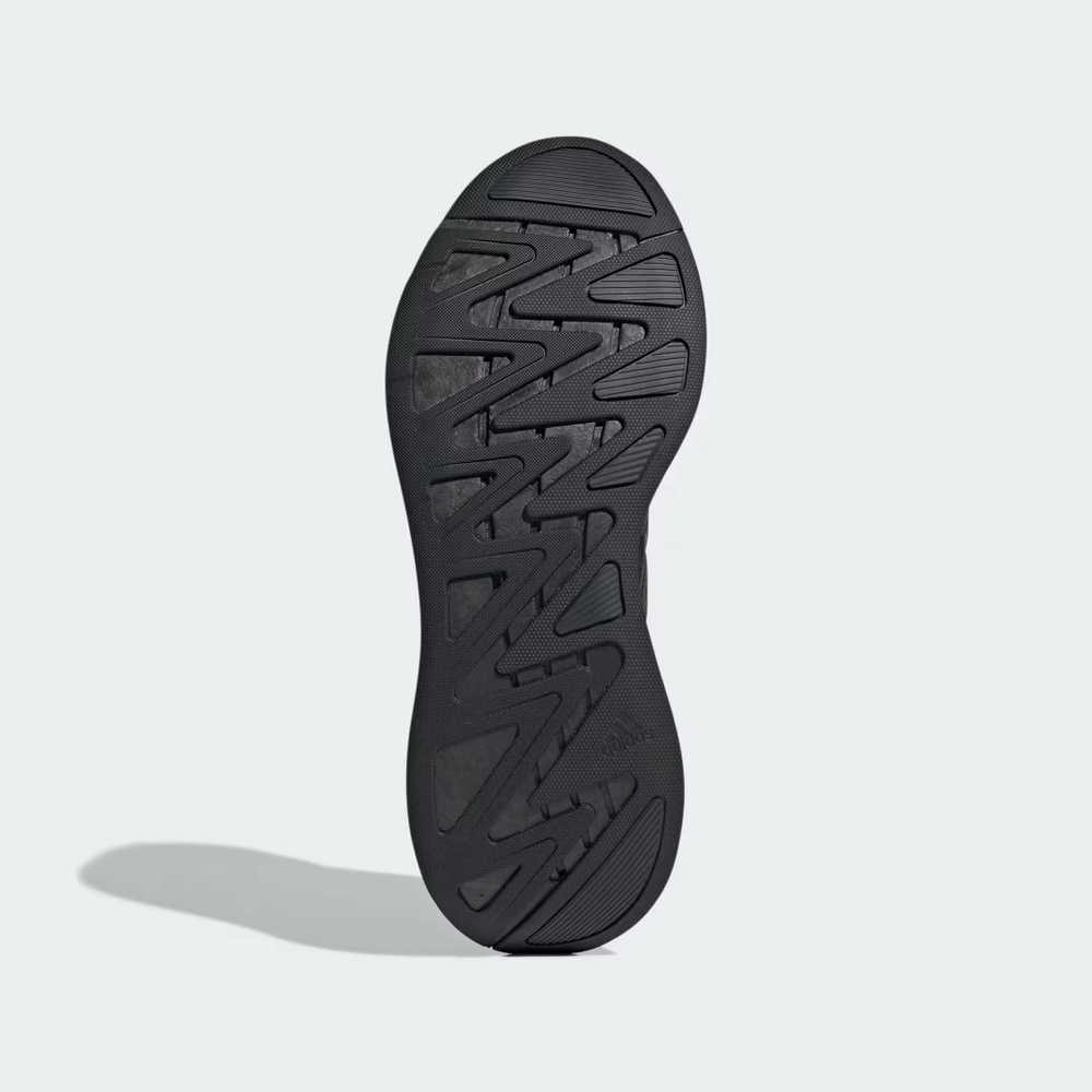 000000_adidas-Adizero-Aruku_CORE-BLACK_JH7772_img1