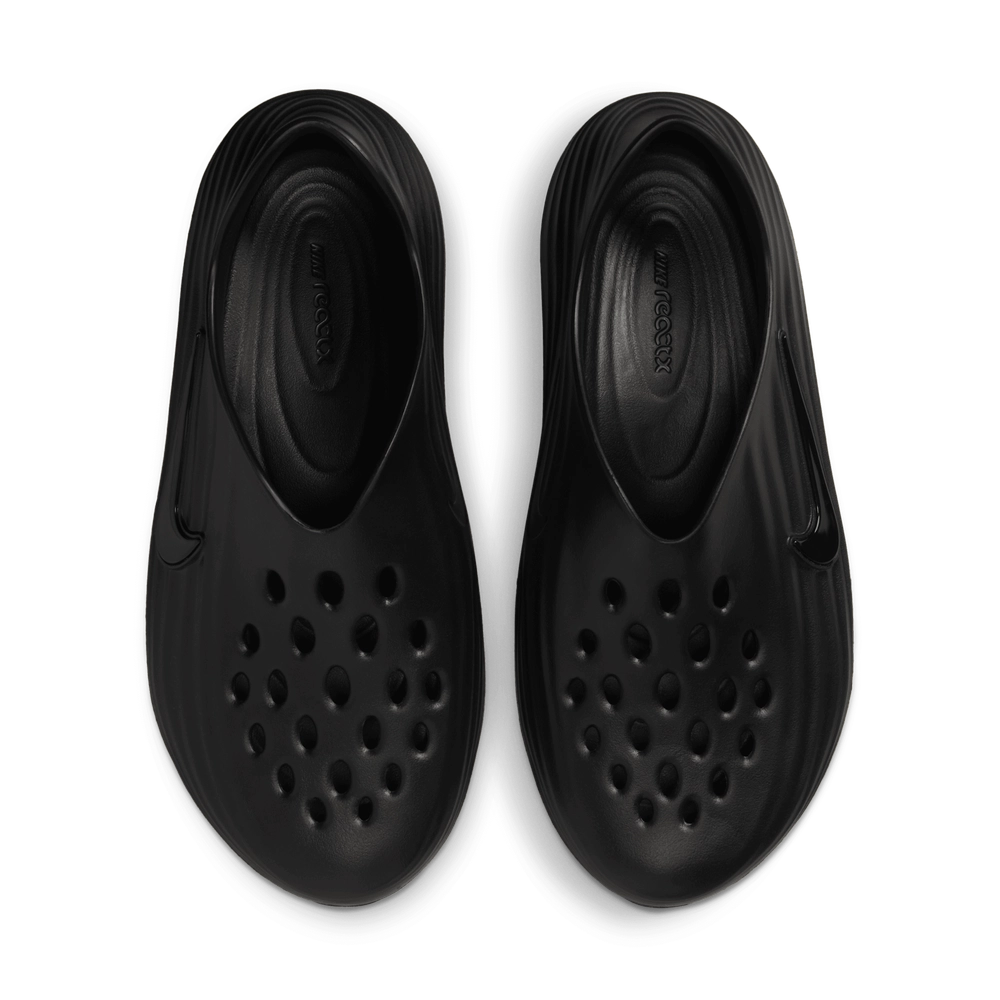 000000_Nike-ReactX-Rejuven8_TRIPLE-BLACK_HV5060-001_img3