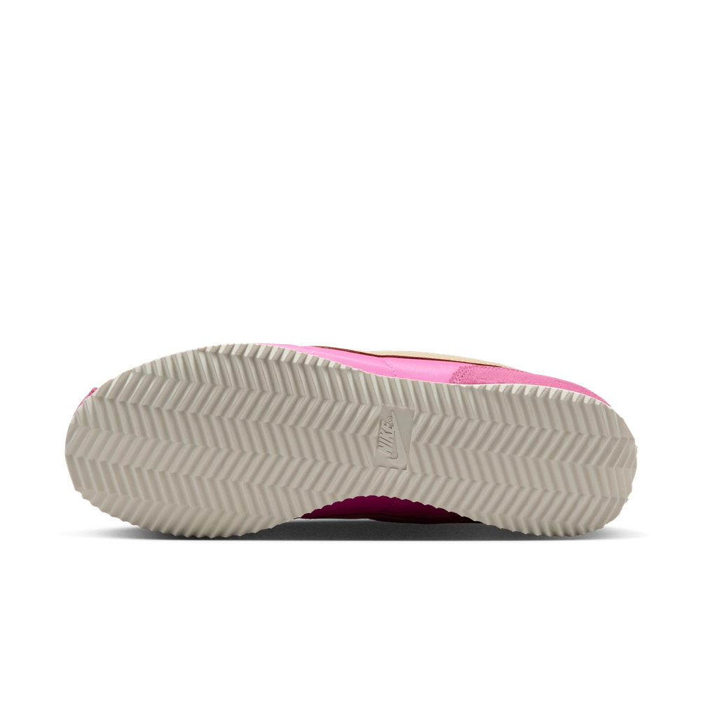 F468B5_Nike-Cortez-WMNS_PLAYFUL-PINK_IF1764-601_img1