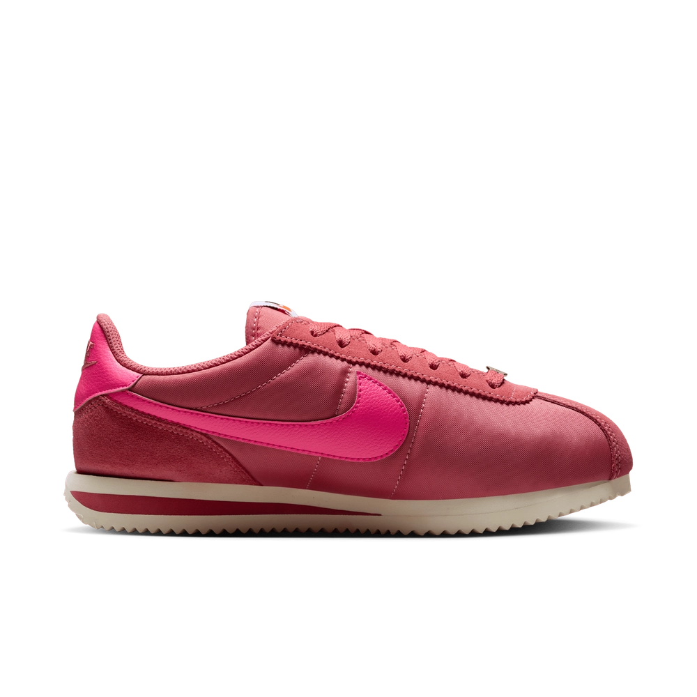 7D0C1D_Nike-Cortez-Textile-WMNS_ADOBE-ALABASTER-HYPER-PINK_DZ2795-604_img2
