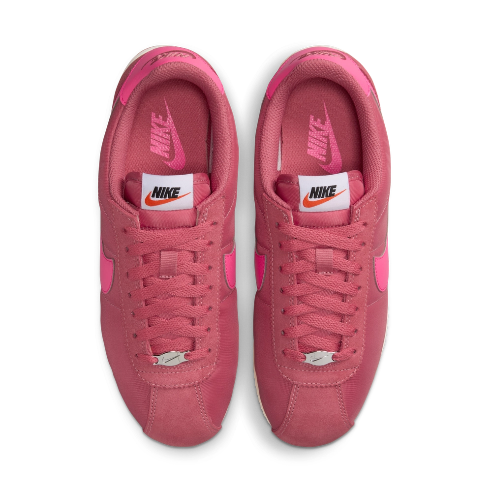 7D0C1D_Nike-Cortez-Textile-WMNS_ADOBE-ALABASTER-HYPER-PINK_DZ2795-604_img3