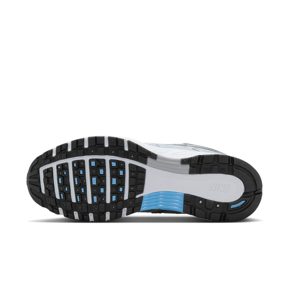 3C8BC2_Nike-P-6000_METALLIC-PLATINUM-UNIVERSITY-BLUE_CD6404-025_img1