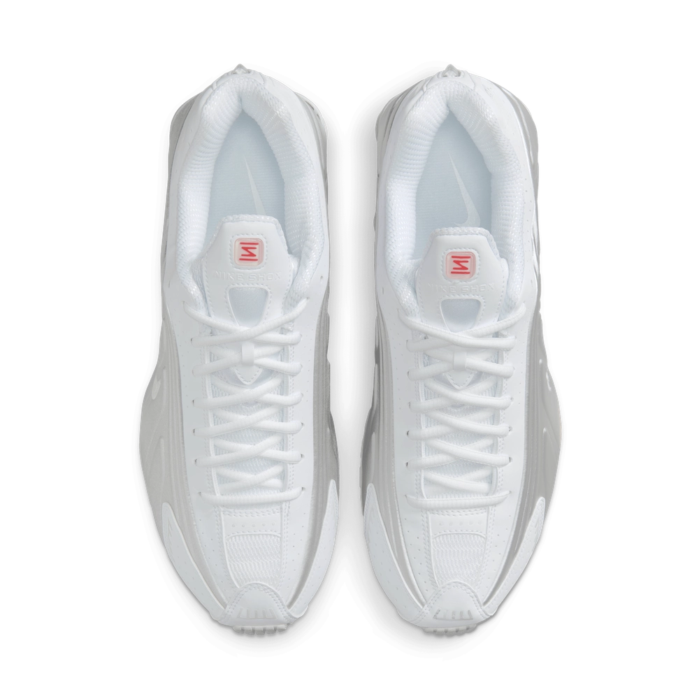 827C7A_Nike-Shox-R4_WHITE-CRIMSON_HQ1988-101_img3