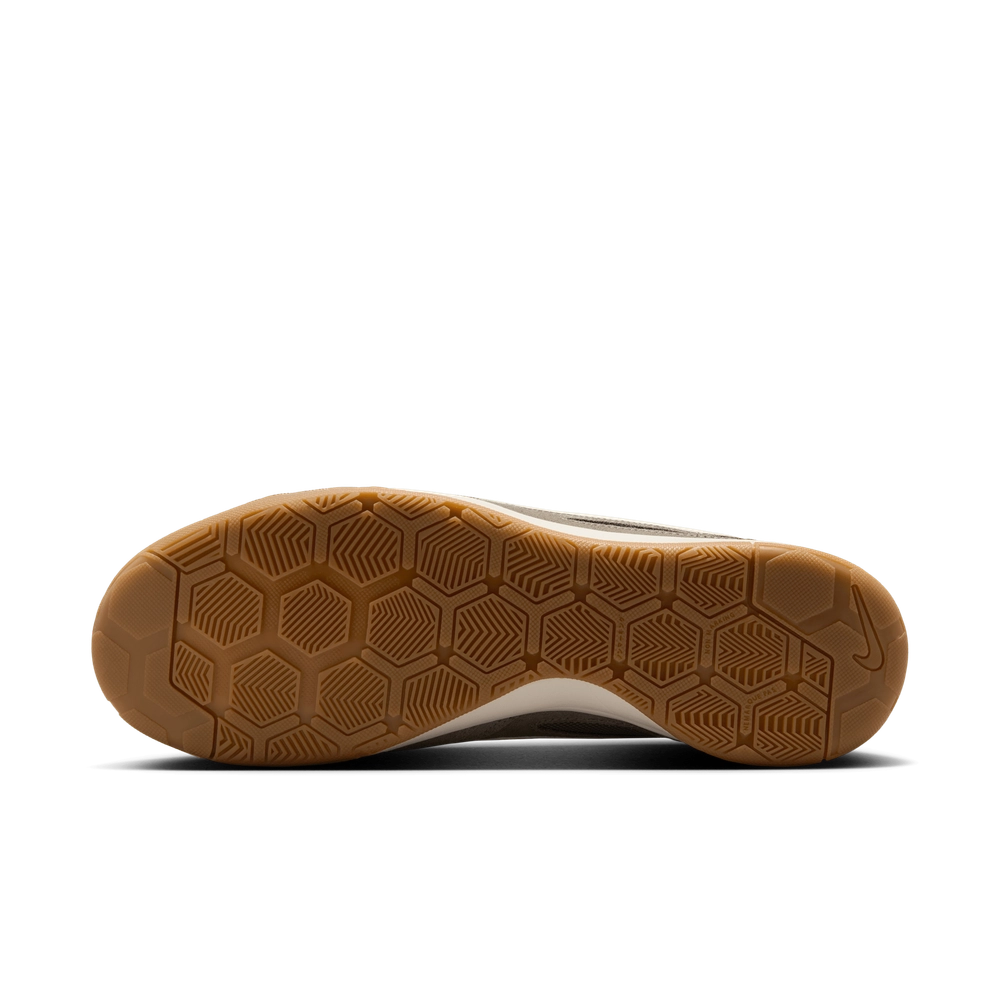 908576_Nike-Gato_Light-Army-Gum-Light-Brown-Soft-Pearl_HQ6020-301_img4