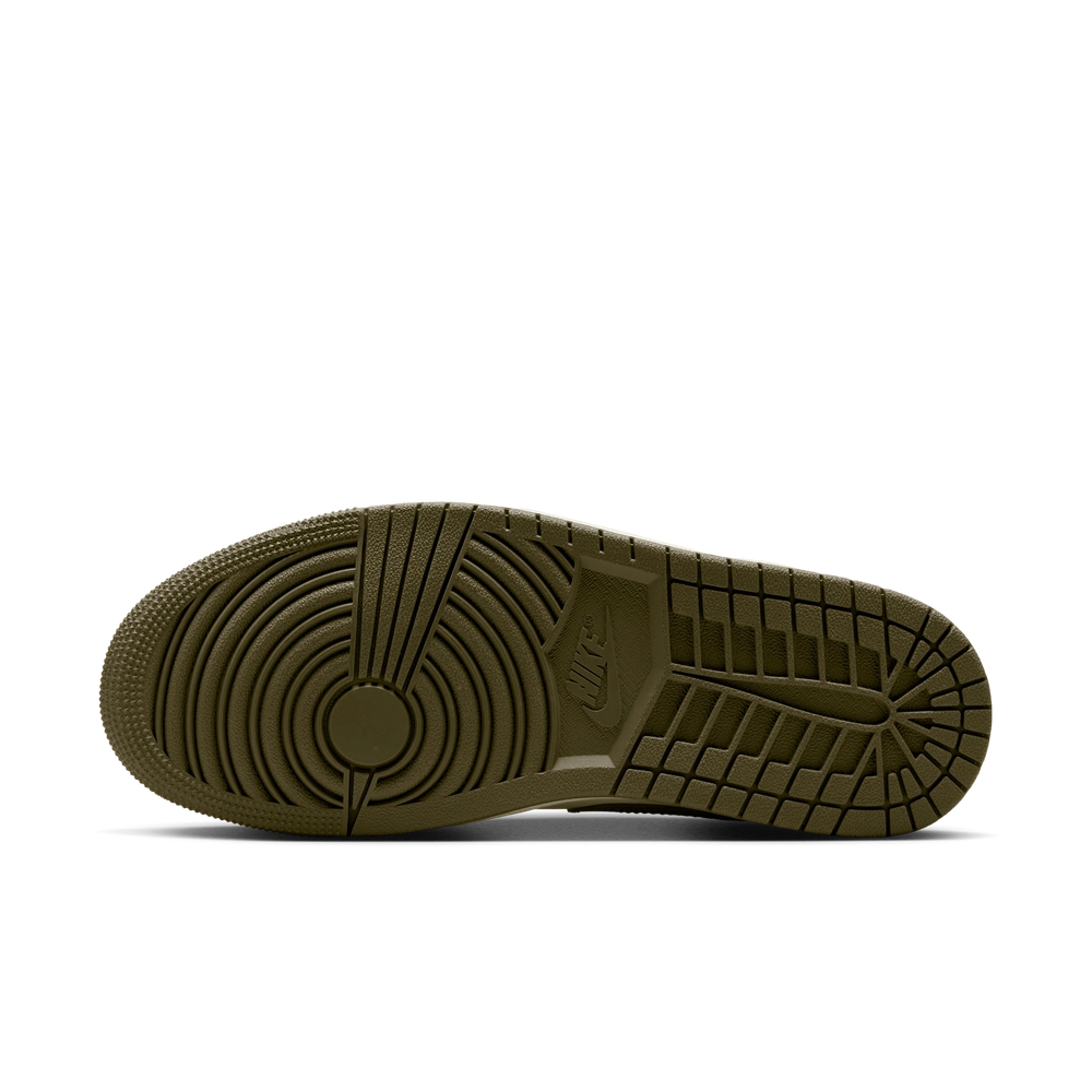 625c3f_Air-Jordan-1-Low-WMNS_Medium-Olive_DC0774-122_img4
