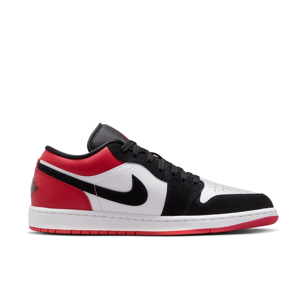 981829_Air-Jordan-1-Low-SE_BLACK-TOE_IB8971-106_img3