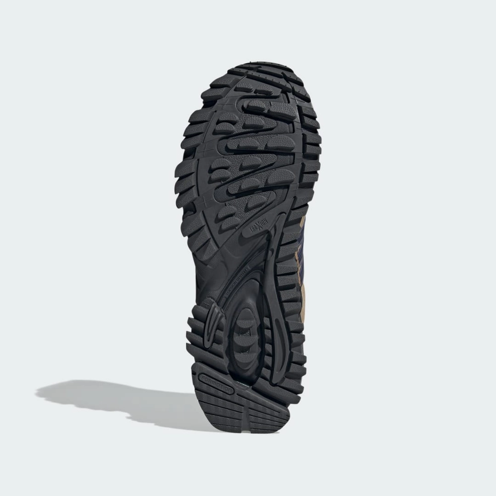 4D3924_adidas-Response-CL-TR_CARDBOARD_ID1030_img1