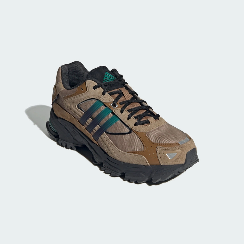 4D3924_adidas-Response-CL-TR_CARDBOARD_ID1030_img2