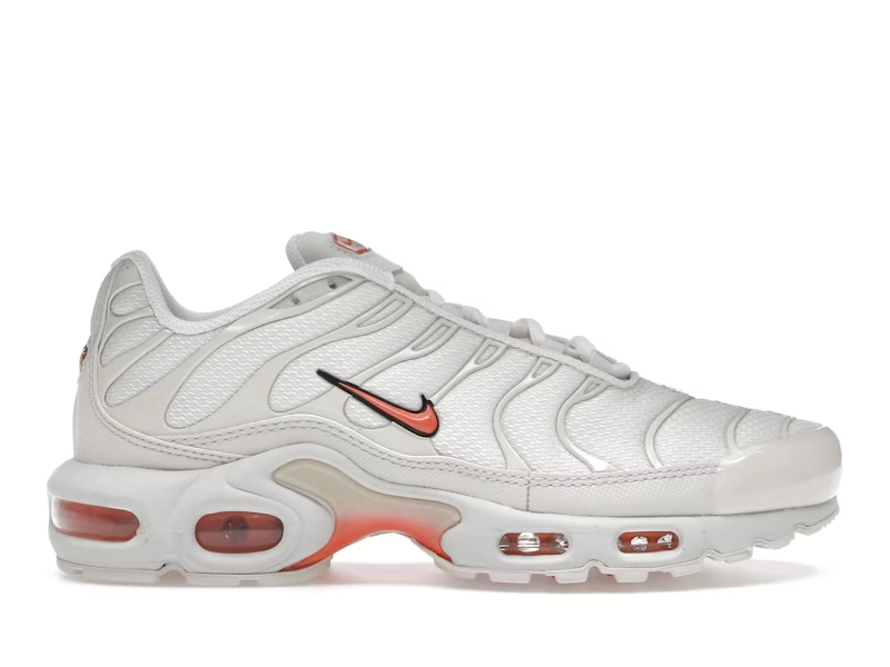 Nike Air Max Plus SAFETY ORANGE - view 0