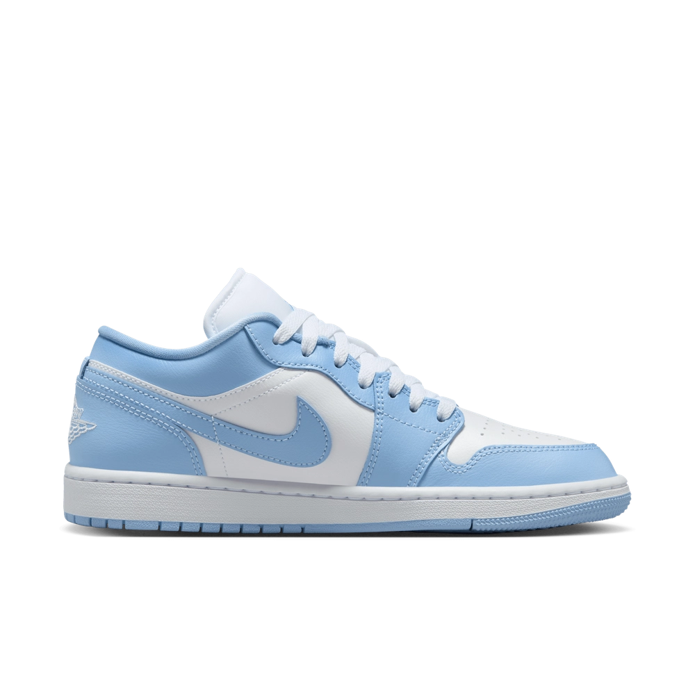 8DB1D0_Air-Jordan-1-Low-WMNS_WHITE-ALUMINUM_DC0774-142_img2
