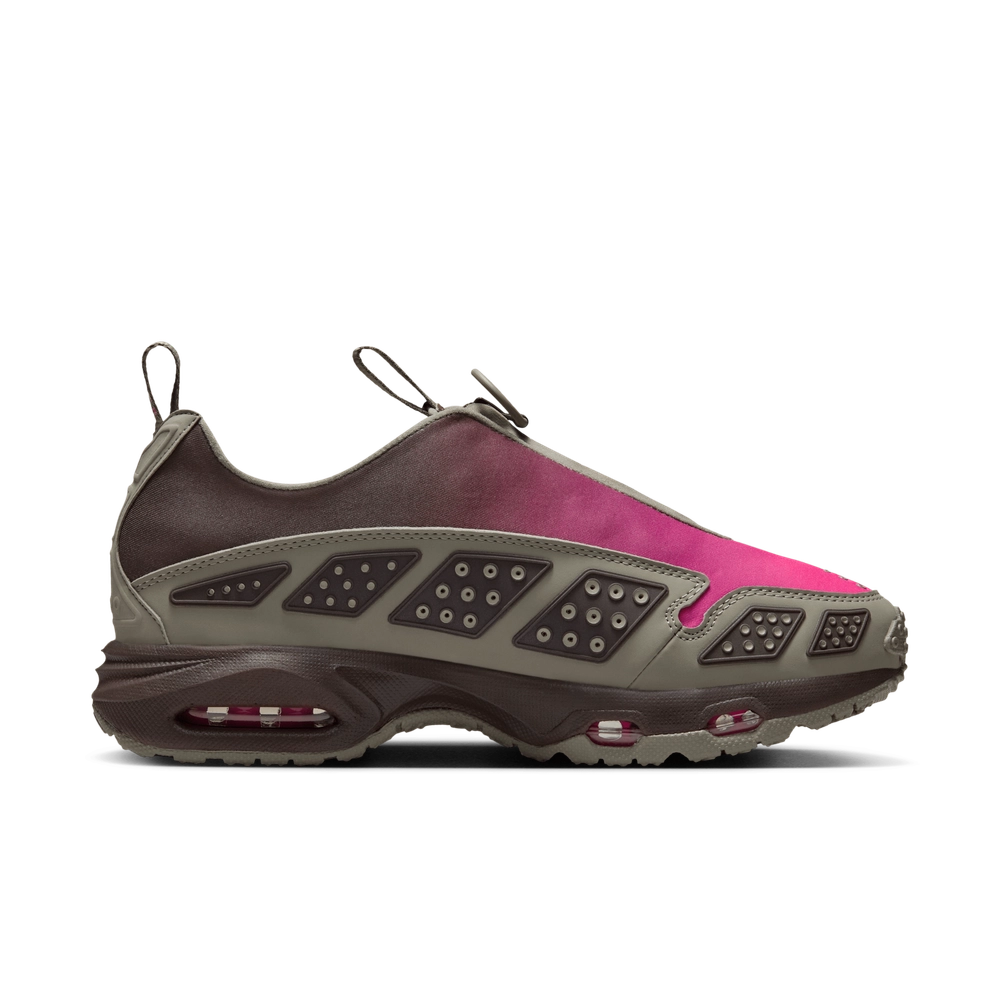 1F1F1F_Nike-Air-Max-SNDR-WMNS_LIGHT-ARMY-PINKSICLE_IB7702-300_img3
