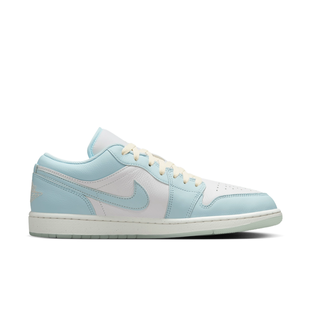 1F1F1F_Air-Jordan-1-Low-SE_GLACIER-BLUE_HJ5999-400_img3