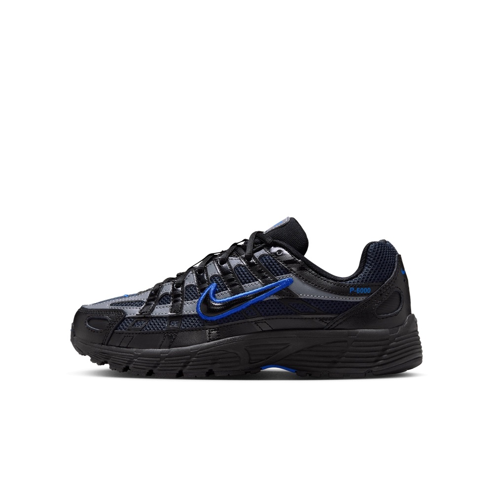0B2E8C_Nike-P-6000-GS_BLACK-GAME-ROYAL_IB7689-001_img0
