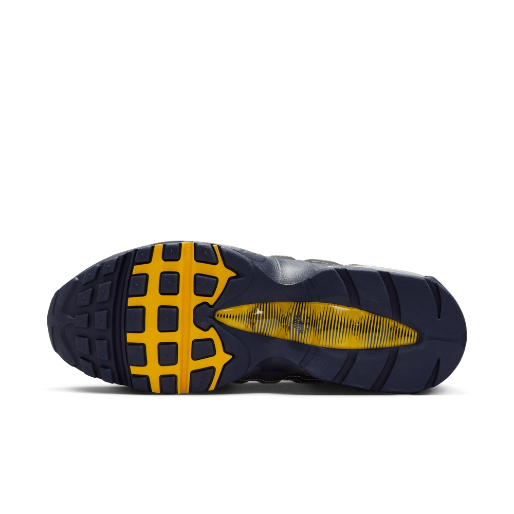 1A1B2D_Nike-Air-Max-95-OG-Big-Bubble_MICHIGAN_IB7936-400_img1