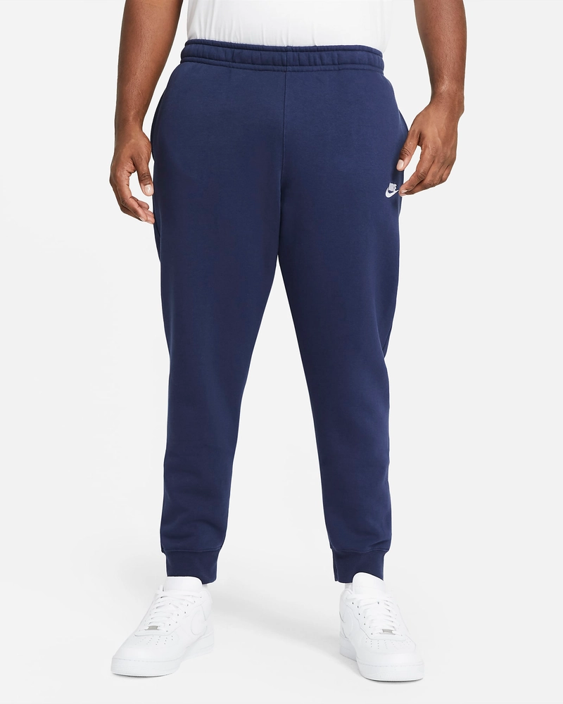 1F1F1F_Nike-Sportswear-Club-Fleece-Joggers_MIDNIGHT-NAVY_BV2671-410_img1