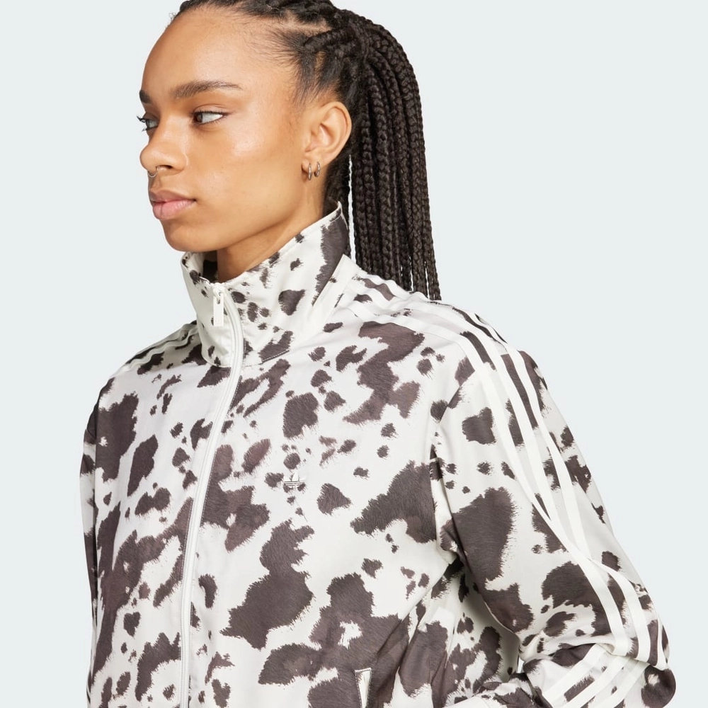 4b443f_adidas-Originals-Satin-Track-Jacket_COW-PRINT_KA2683_img5