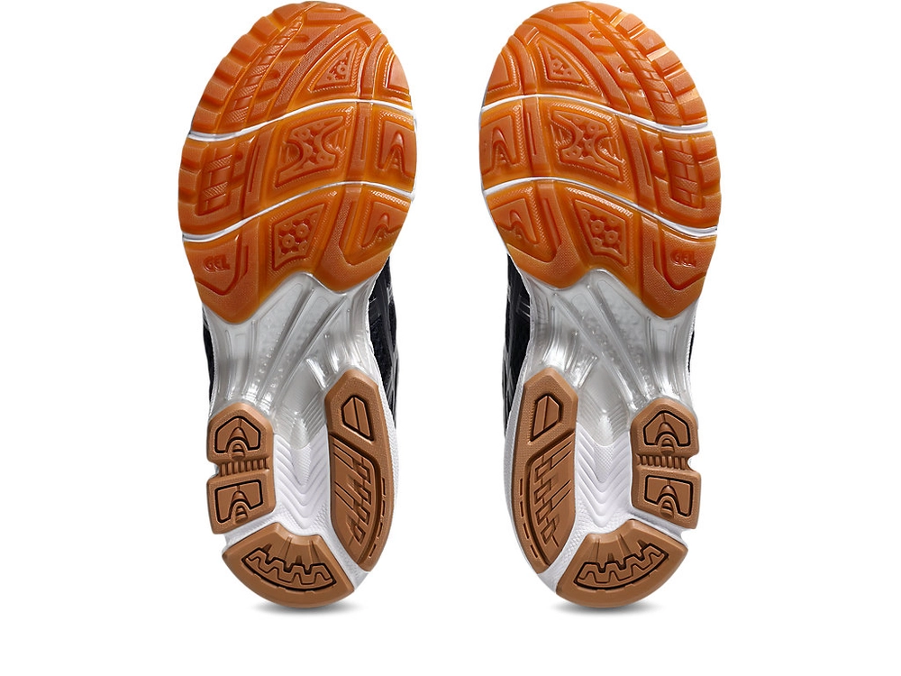 333342_A.P.C.-x-Asics-Gel-Kayano-14_MIDNIGHT-INDIGO-FOG_1203A926-400_img5