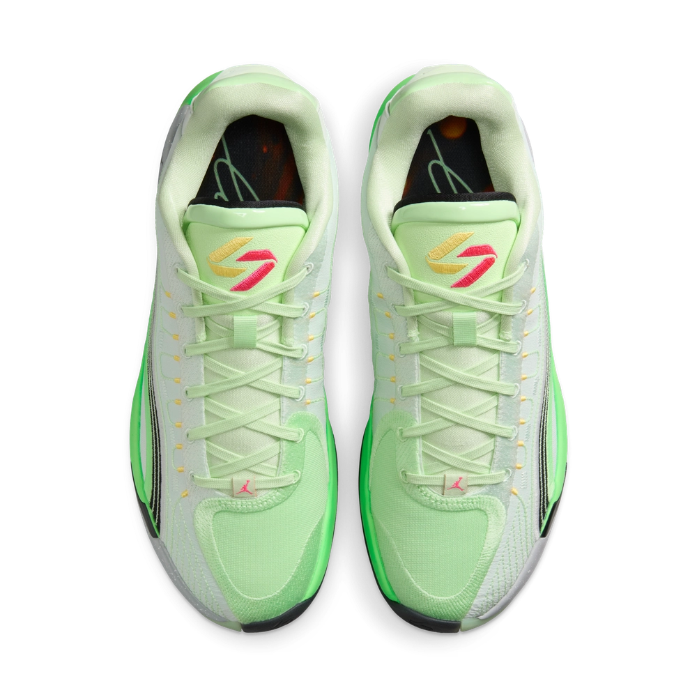 8EC378_Jordan-Luka-4_SPACE-NAVIGATOR_HF0823-300_img3