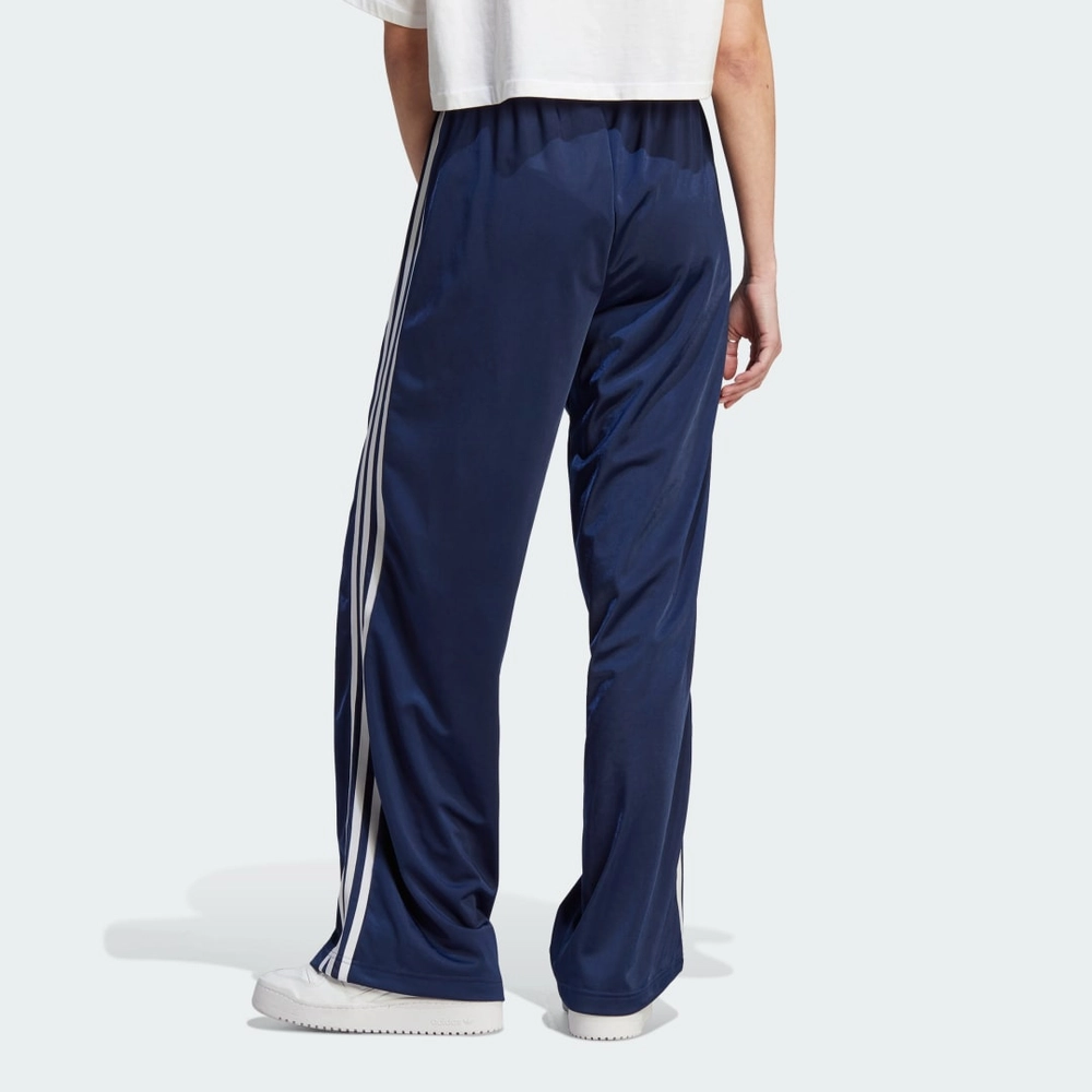 26345d_adidas-Originals-Firebird-Loose-Track-Pants_DARK-BLUE_IL3817_img2