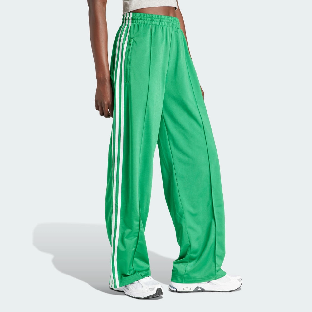 4dc792_adidas-Originals-Firebird-Loose-Track-Pants_GREEN_IP0634_img3