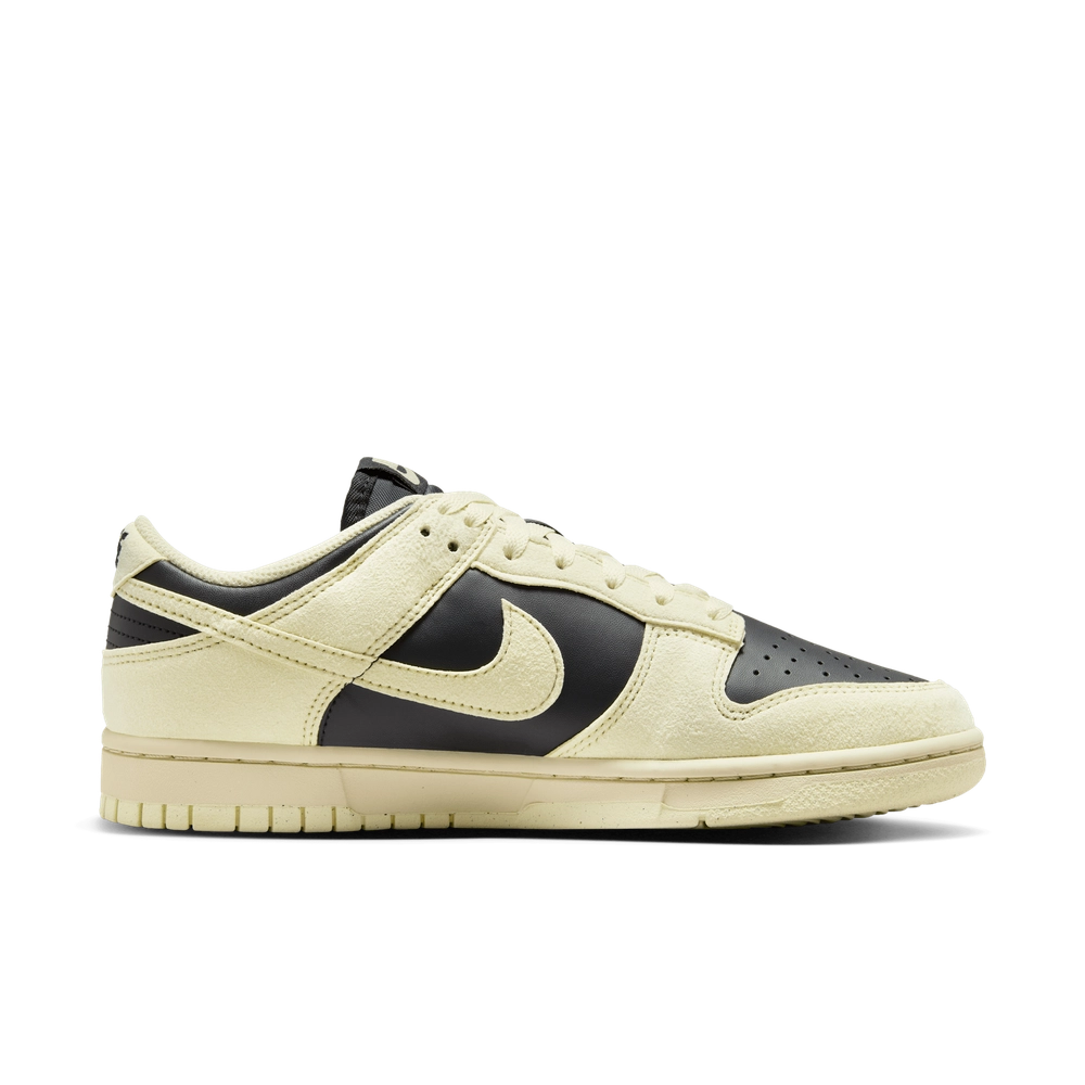 E7E5D2_Nike-Dunk-Low-WMNS_SAIL-BLACK_HJ7673-005_img2