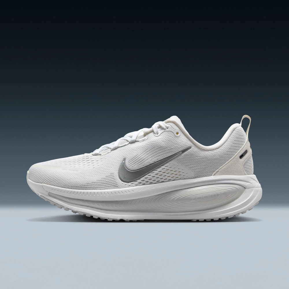 e9ecef_Nike-Vomero-18_WHITE_HM6804-104_img0