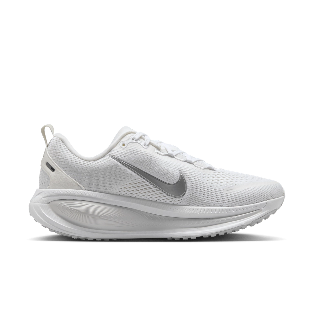 e9ecef_Nike-Vomero-18_WHITE_HM6804-104_img2