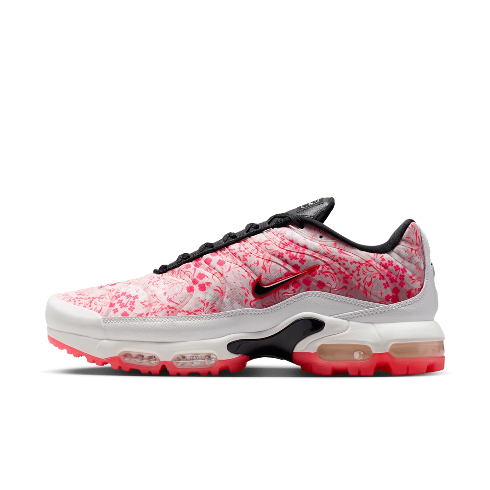 f20c51_Nike-Air-Max-Plus-Golf_AUGUSTA-AZALEAS_HJ4512-100_img1