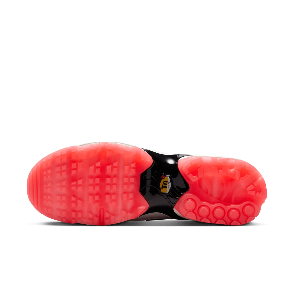 f20c51_Nike-Air-Max-Plus-Golf_AUGUSTA-AZALEAS_HJ4512-100_img2