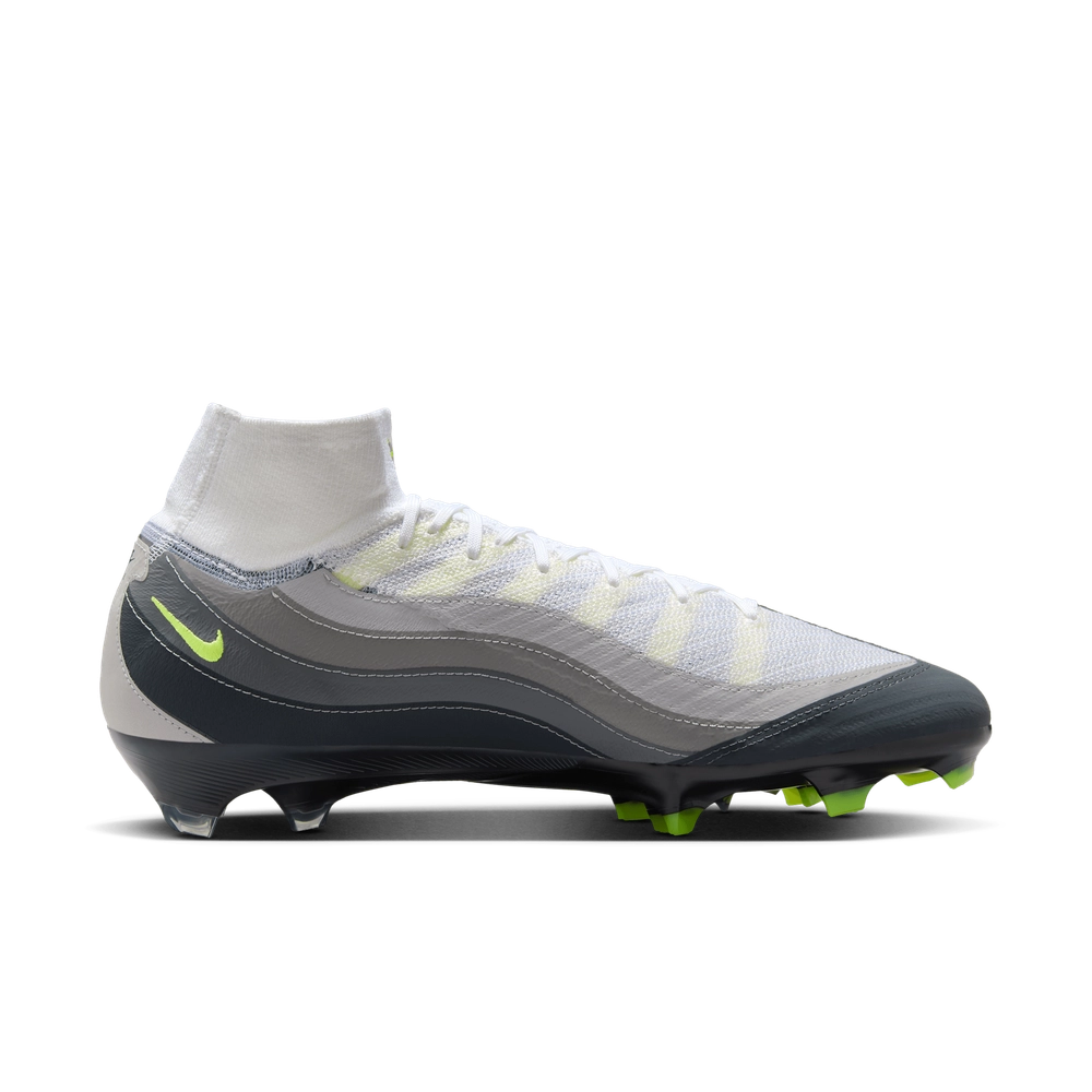 CBD502_Nike-Mercurial-Vapor-16-Pro_NEON_HV9916-001_img2