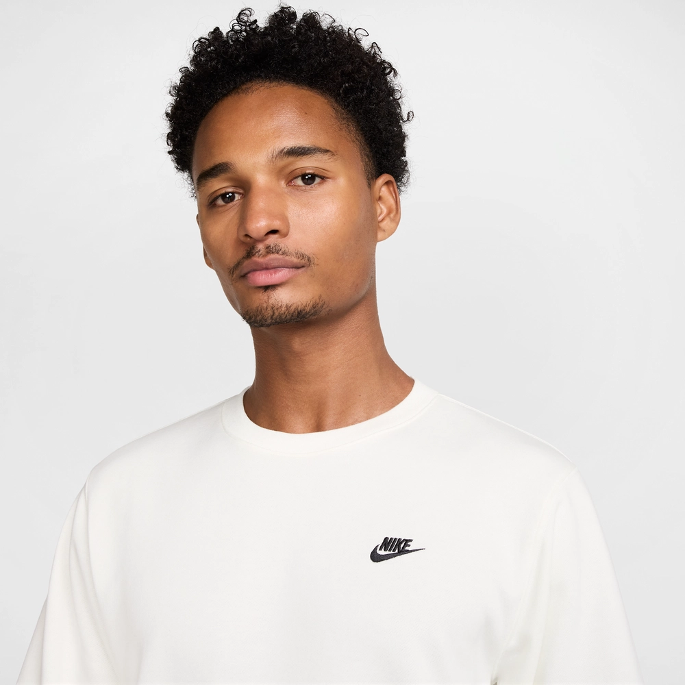 1F1F1F_Nike-Club-Fleece-Crewneck_SAIL_FN3888-133_img3