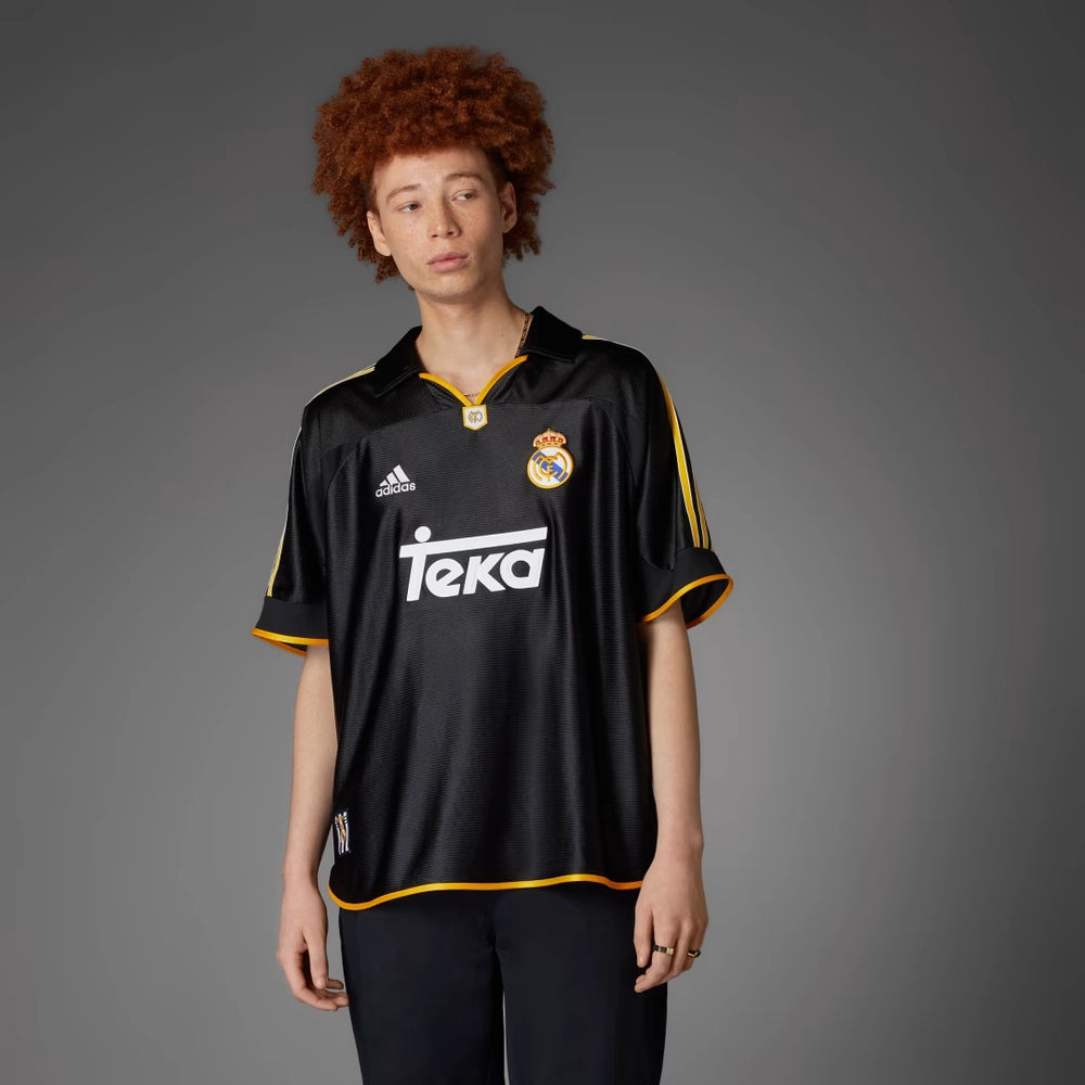 000000_adidas-Real-Madrid-9900-Away-Jersey_Black_JW1992_img0