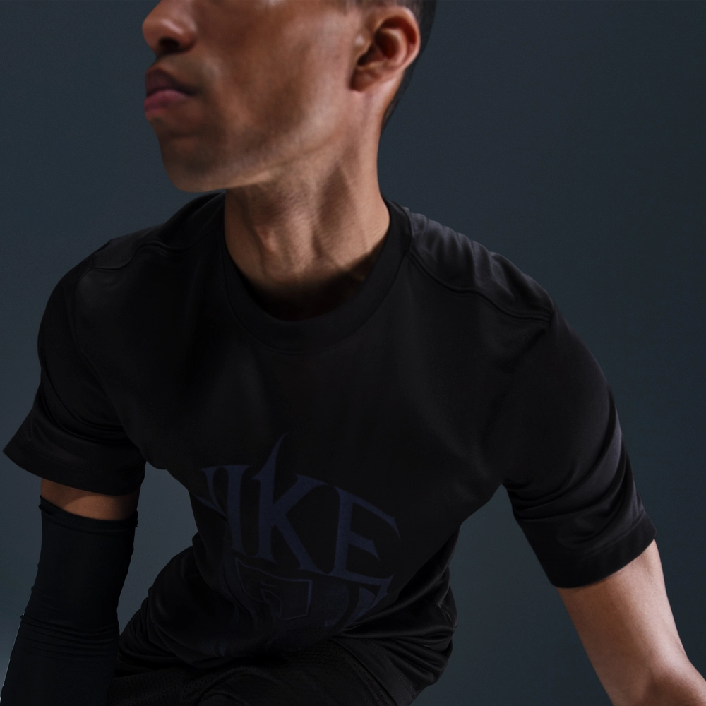 000000_Nike-Dri-FIT-Basketball-T-Shirt_BLACK_HJ3474-010_img2