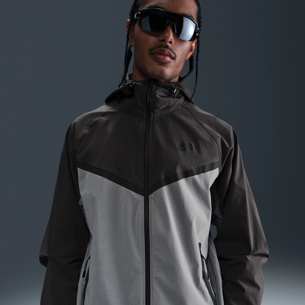 4A4E51_Nike-Tech-Woven-Jacket_COOL-GREY_HM7151-065_img0
