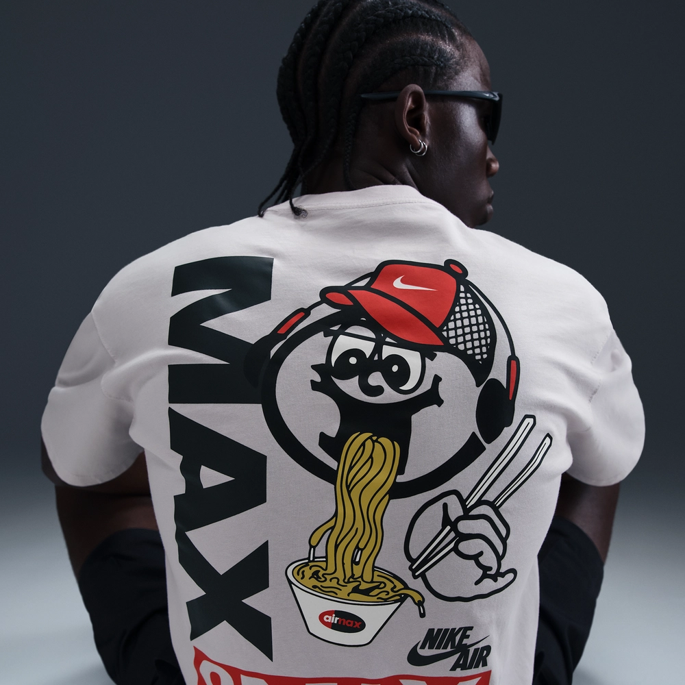 cb4341_Nike-Sportswear-T-shirt-Max90_VAST-GREY_HJ0768-078_img2