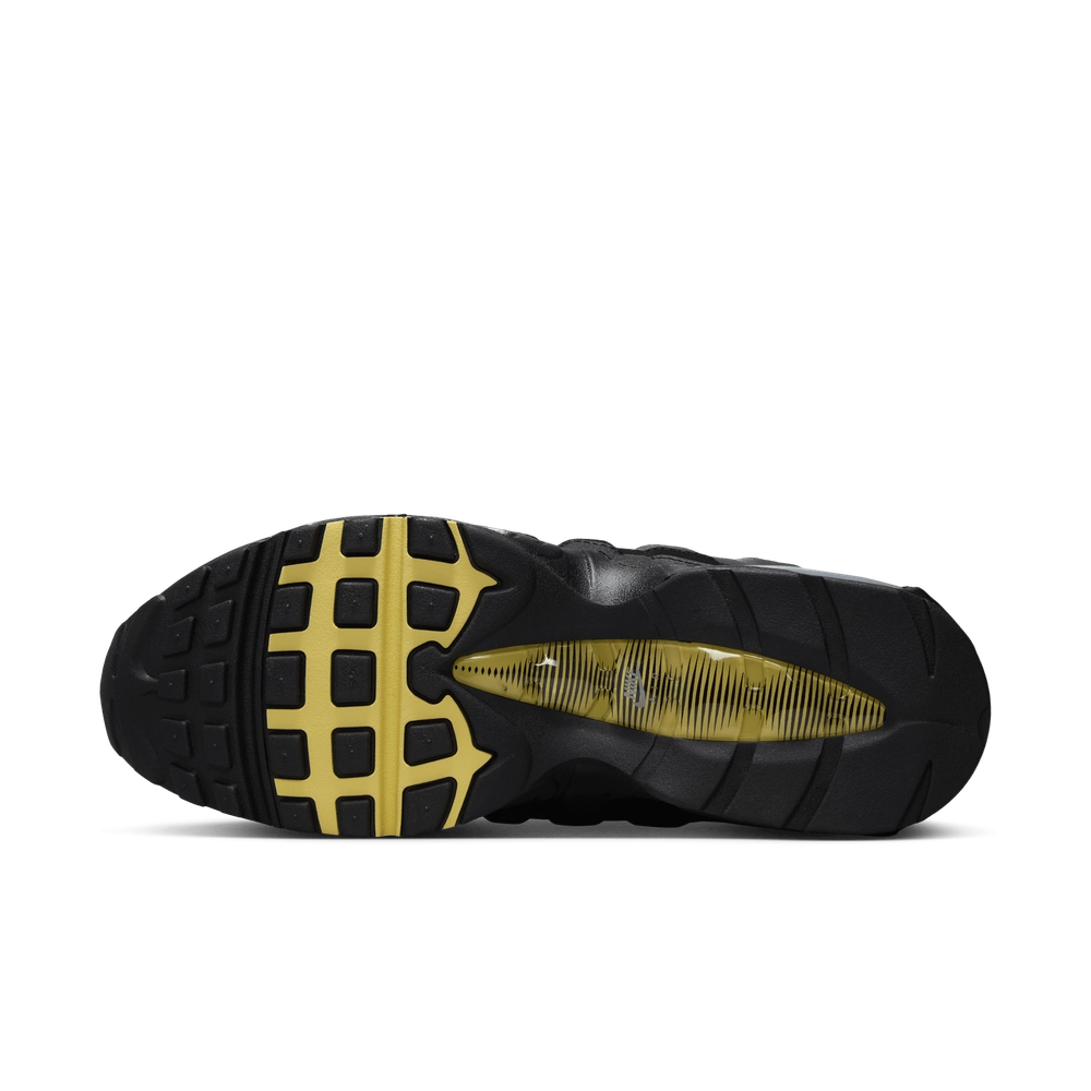 000000_Nike-Air-Max-95-Big-Bubble_BATMAN_IB7682-002_img1