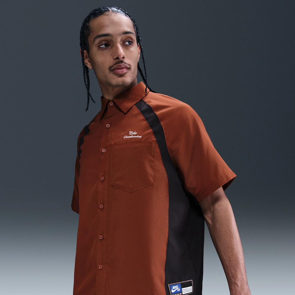 89412F_Nike-SB-Dri-FIT-Woven-Short-Sleeve-Bowler-Shirt_BROWN-BLACK_HJ2958-245_img0