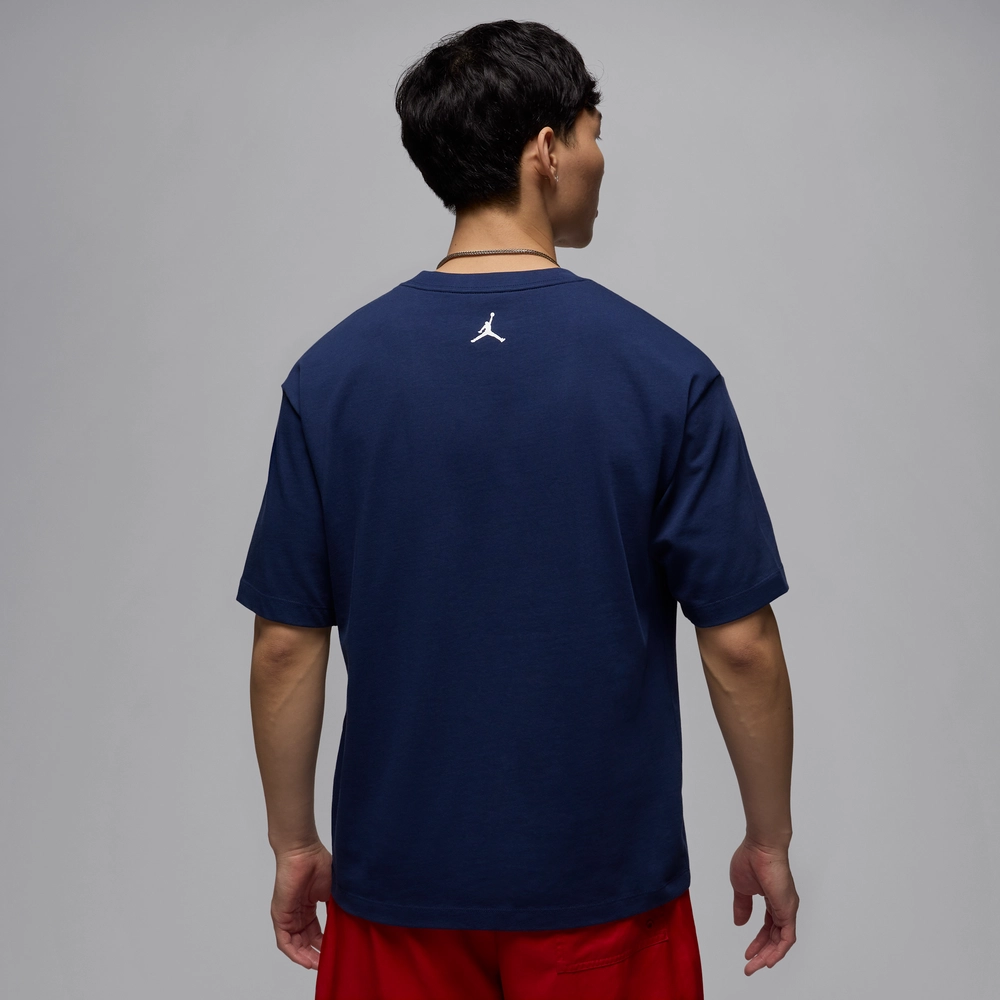 261787_Nike-Jordan-Sneaker-Patch-T-Shirt_MIDNIGHT-NAVY_HJ2326-410_img2