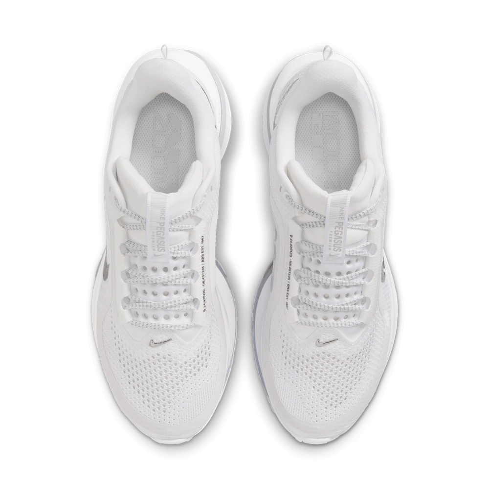 BAB8B9_Nike-Pegasus-PRM-WMNS_WHITE-METALLIC-SILVER_HQ2593-102_img3